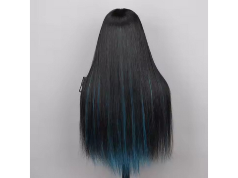 Glueless 5x5 Lace wig with bluish Highlights